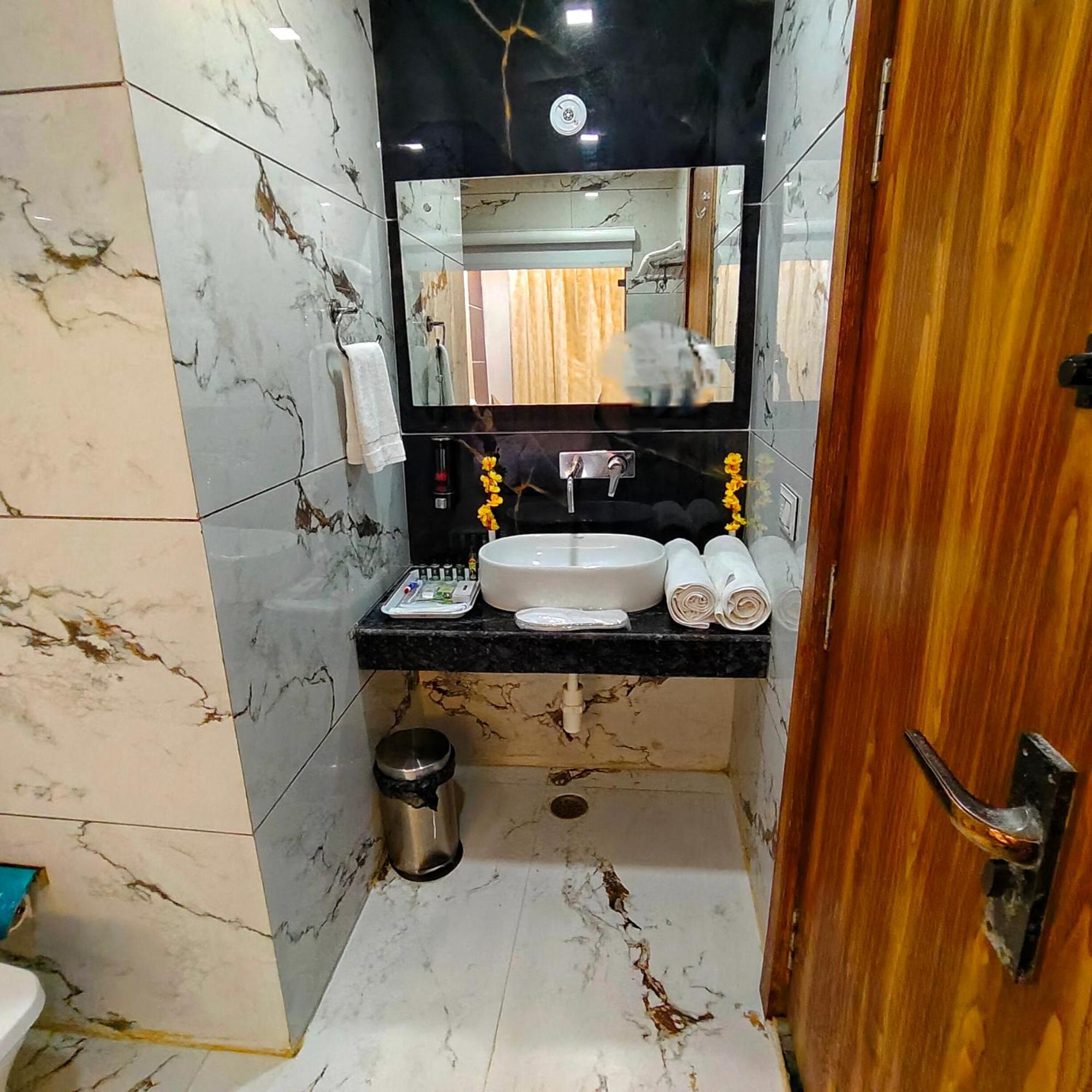 Hotel Taste Of India Agra  Exterior photo